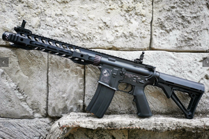 DOUBLE BELL M4 12″ Handguard metal gel blaster AEG (Colour: Black)