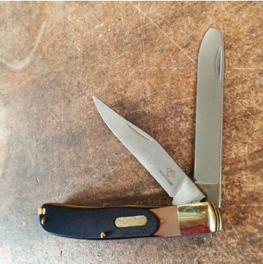 Wolf Creek 2 Blade Trapper Folding Knife - WC8973